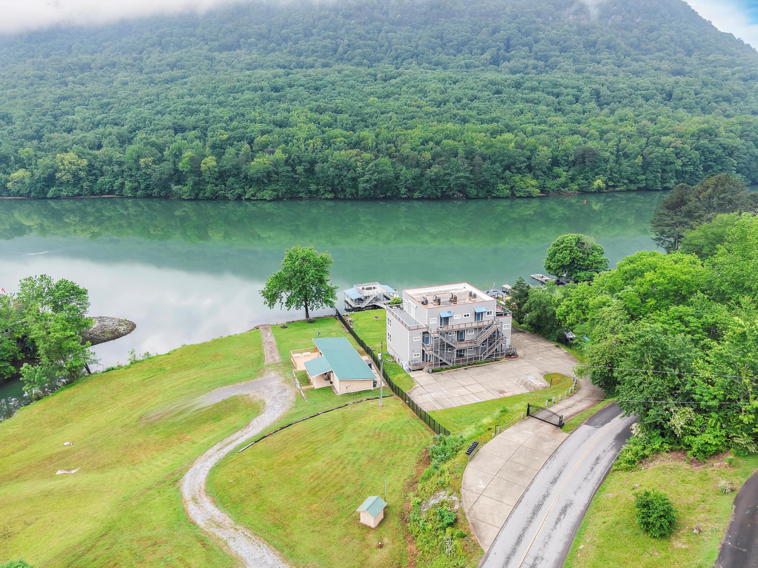 21808 River Canyon Road #D, Chattanooga, Tennessee image 33