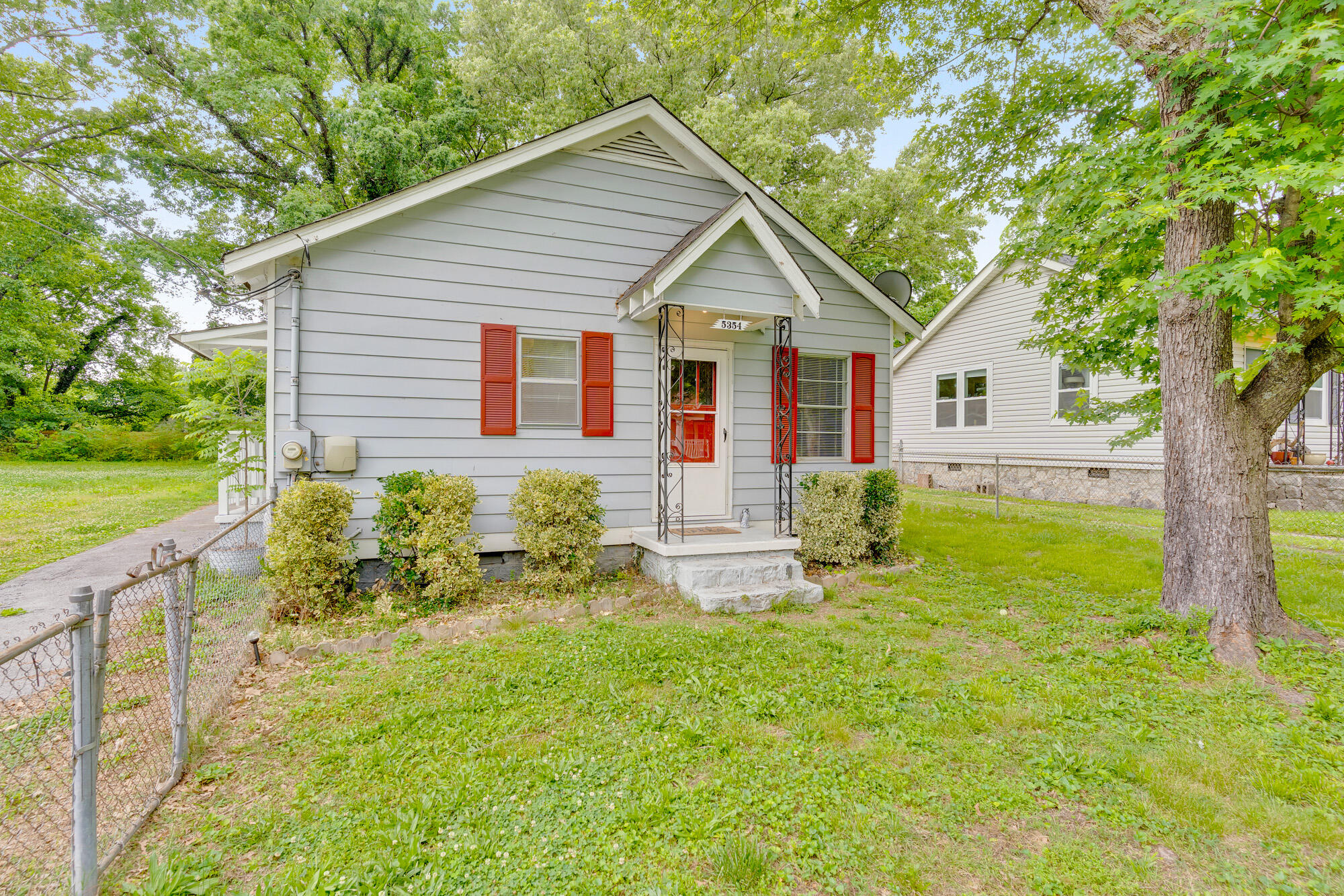 5354 Greenbriar Road