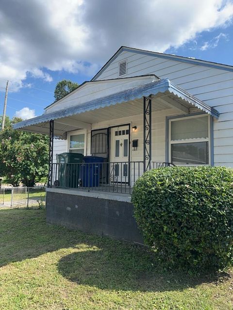 Photo of 2018 Walker Avenue, Chattanooga, TN 37404 (MLS # 1521717)