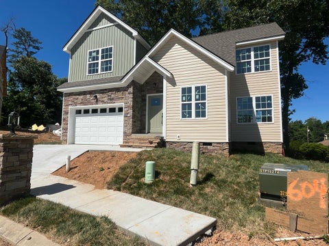 Photo of 604 Harvey Lane, Chattanooga, TN 37411 (MLS # 1542935)