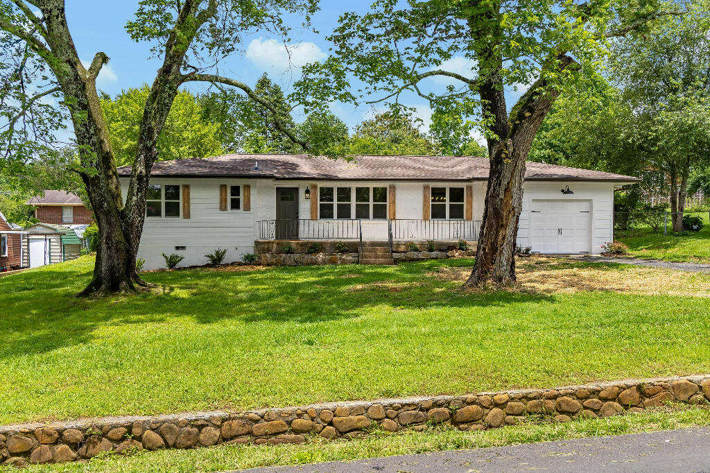 3 Abelia Lane, Chattanooga, Tennessee image 1