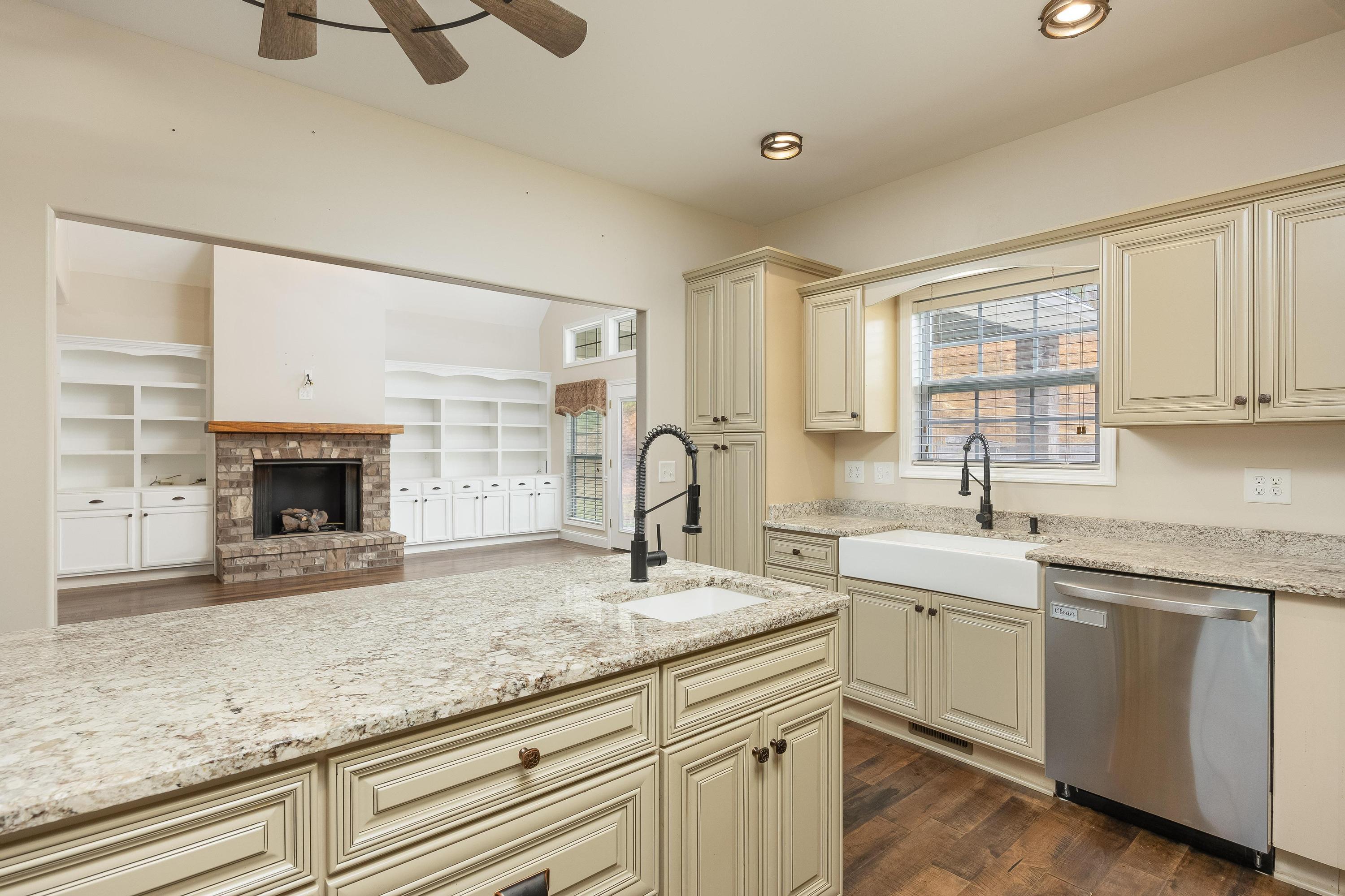 54 Whispering Pines Drive, Trenton, Georgia image 6