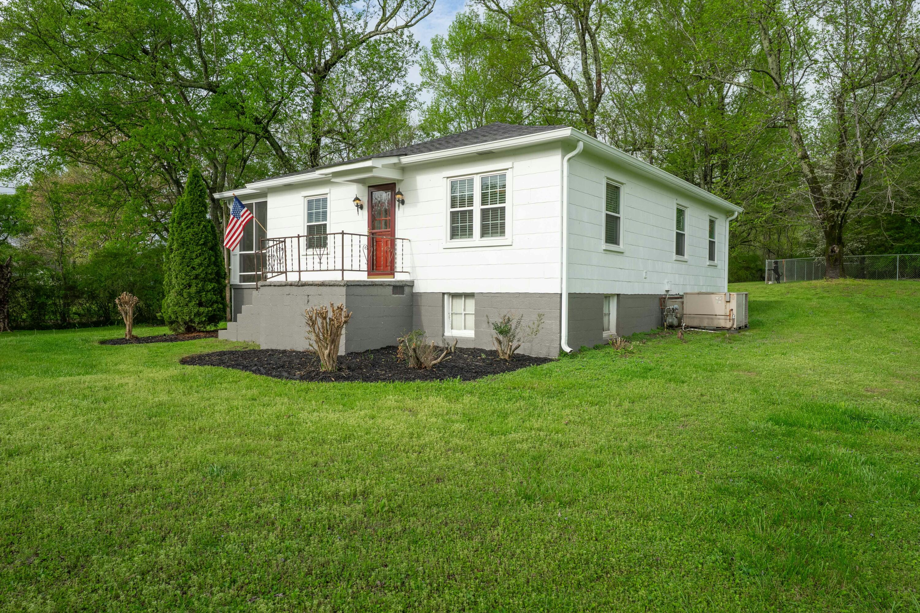 10477 Walden Street, Soddy Daisy, Tennessee image 3