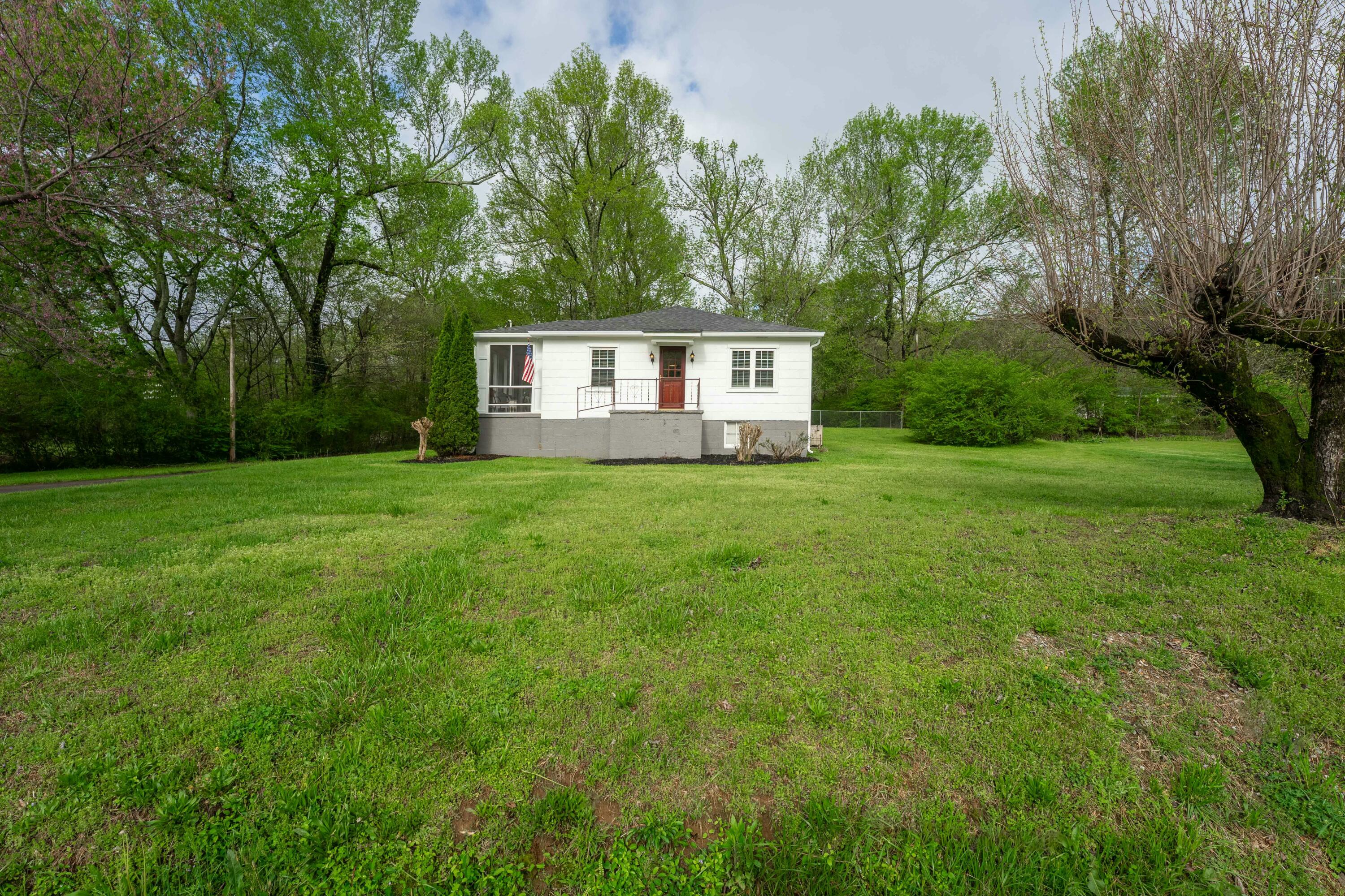 10477 Walden Street, Soddy Daisy, Tennessee image 1