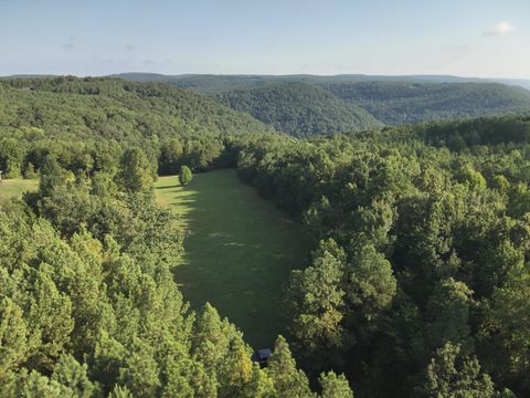 Photo of 12315 Endless View, Soddy Daisy, TN 37379 (MLS # 1534764)