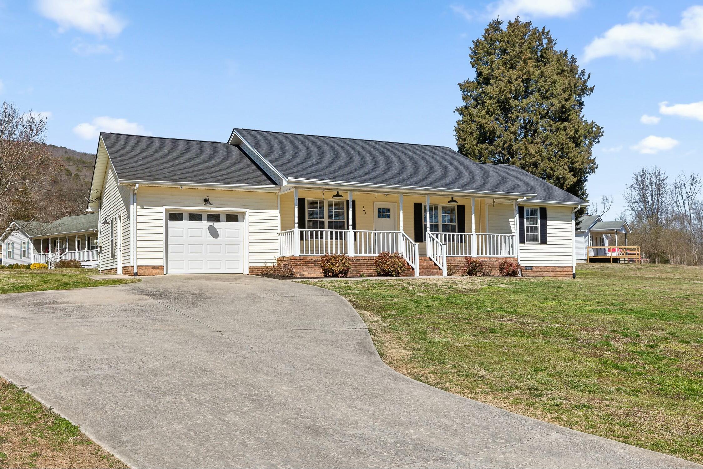 163 Cox Lane, Soddy Daisy, Tennessee image 2