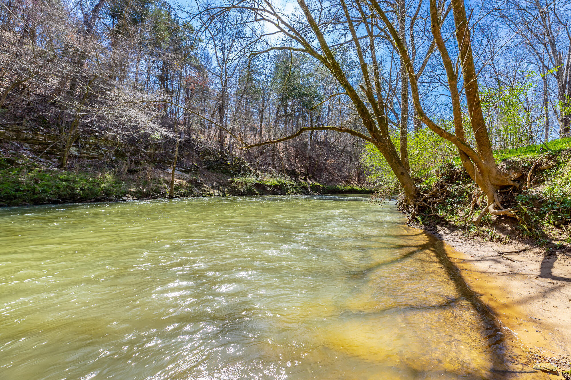 1527 Glass Mill Road