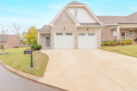 Homes For Rent - 8125 Double Eagle Court<br/> Hamilton County, Ooltewah, TN 37363