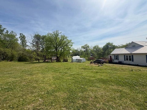 Vacant Land For Sale - Cor Mtn & Hale Street<br/> Stevenson, AL 35772