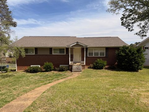Photo of 1012 Elaine Trail, Chattanooga, TN 37421 (MLS # 1532389)
