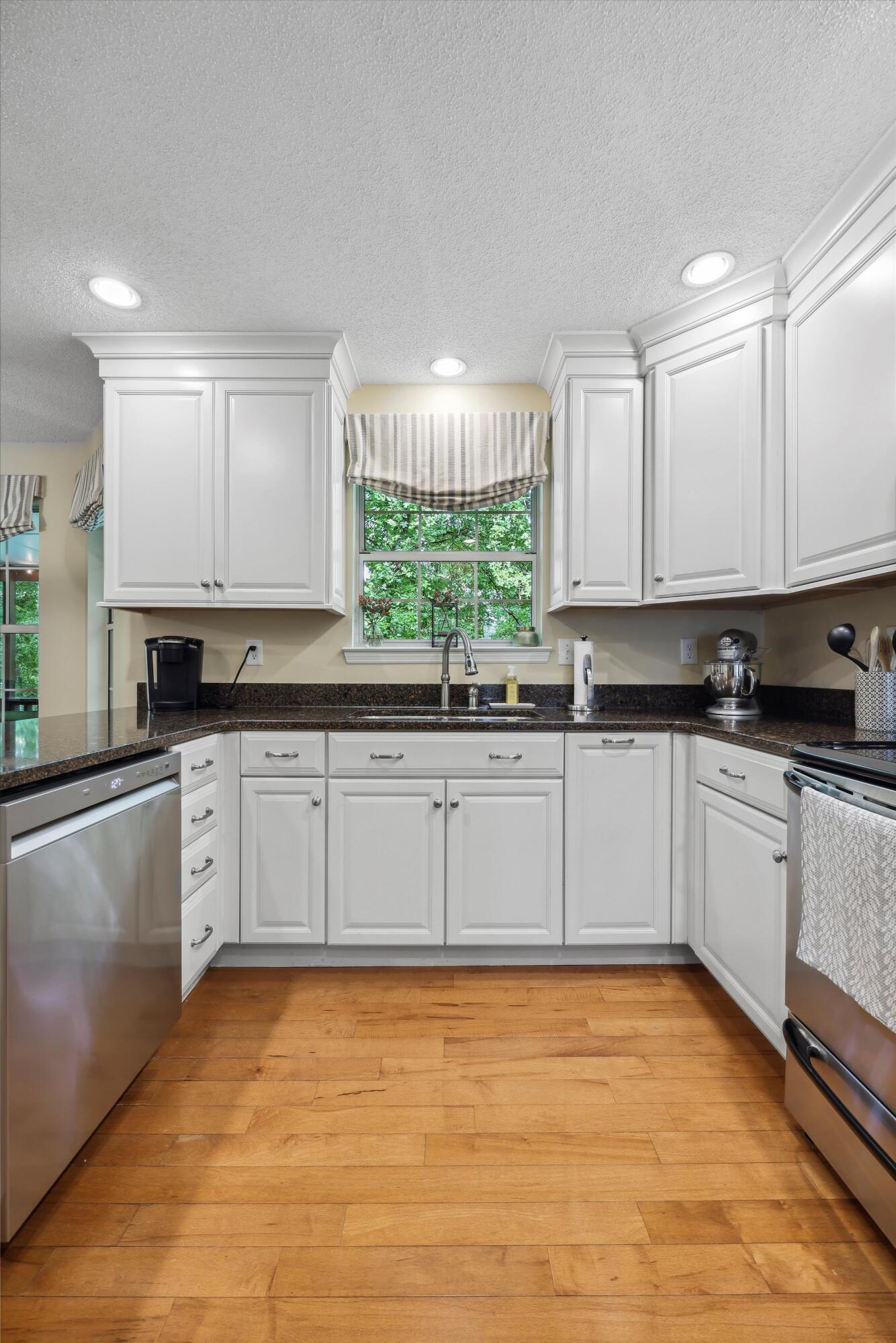 5515 Barons Point, Ooltewah, Tennessee image 17