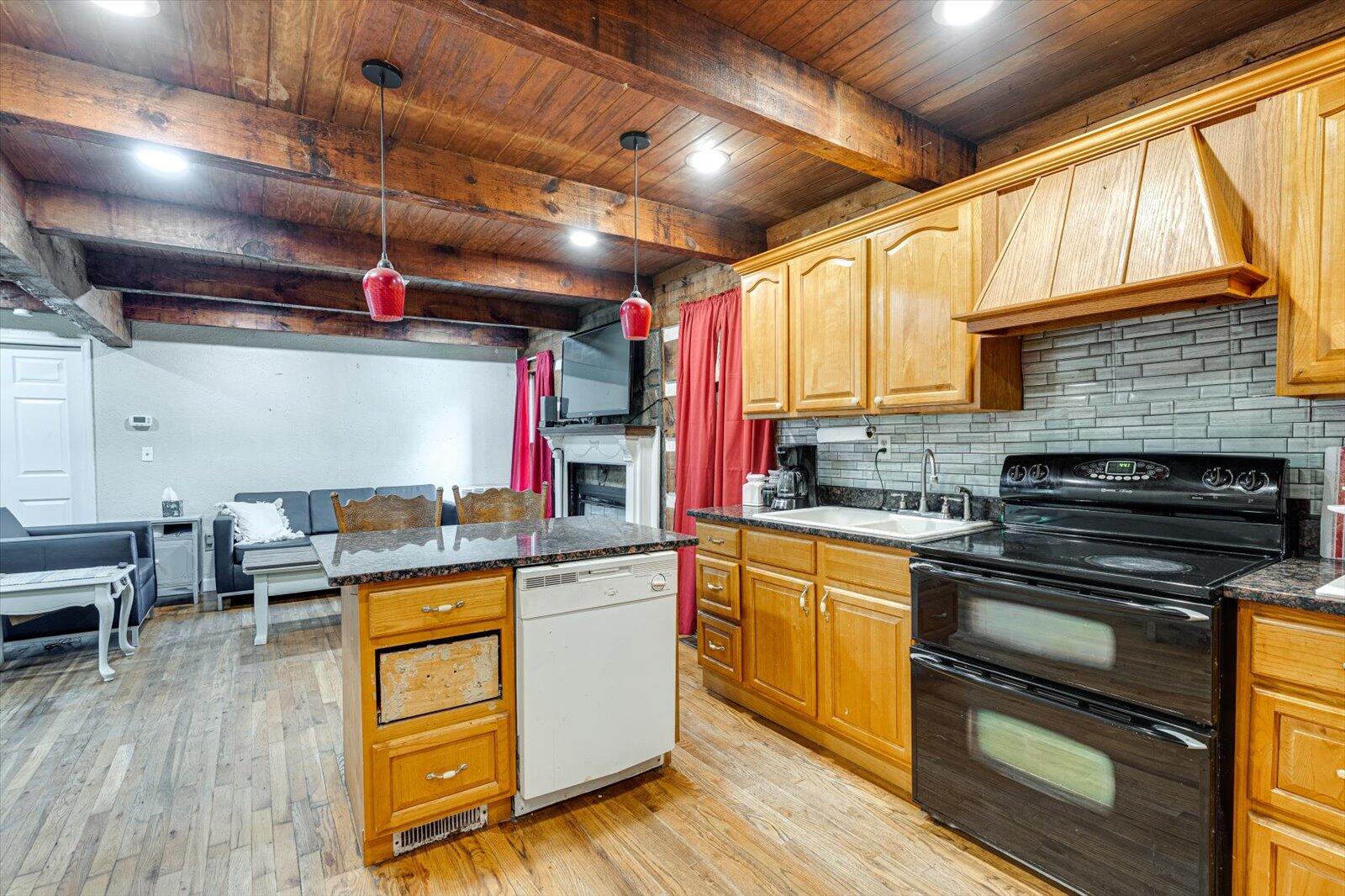 241 Bryant Lane, Tracy City, Tennessee image 12