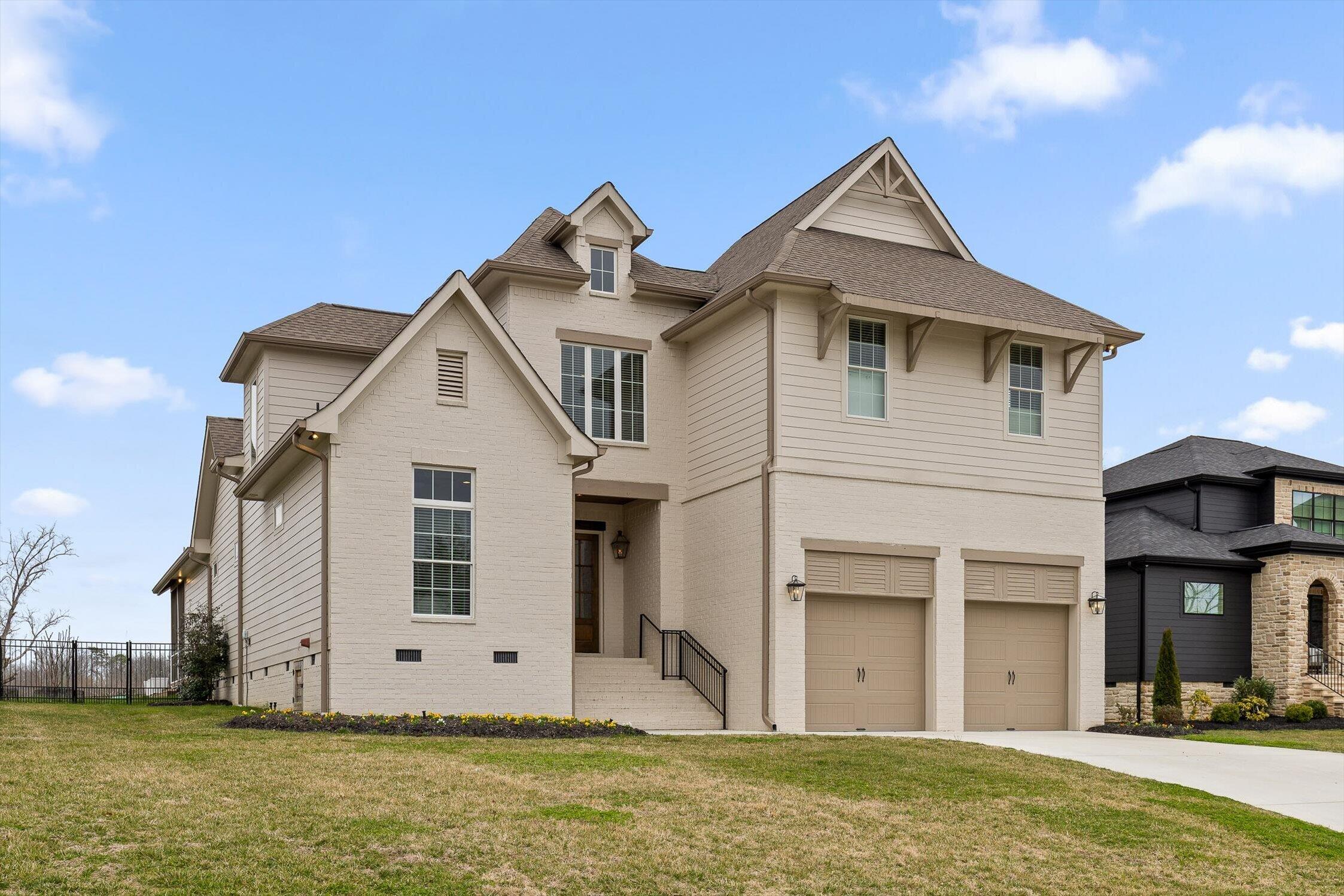 1809 River Breeze Drive