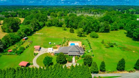 Photo of 575 W Nickajack Road, Ringgold, GA 30736 (MLS # 1516882)