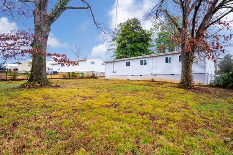 Tiny photo for 4512 Dumac Road, Chattanooga, TN 37416 (MLS # 1528489)