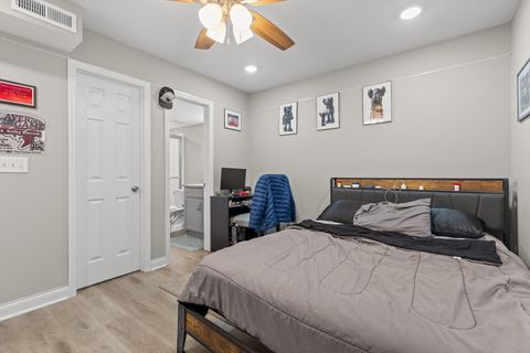 Tiny photo for 900 Mountain Creek Road, Chattanooga, TN 37405 (MLS # 1524936)