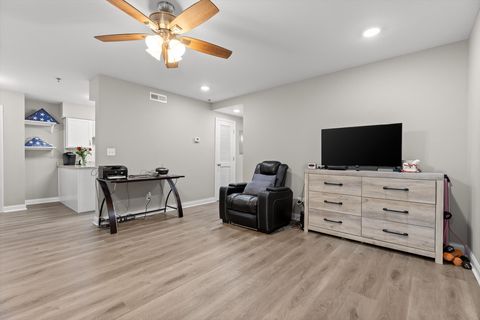 Tiny photo for 900 Mountain Creek Road, Chattanooga, TN 37405 (MLS # 1524936)