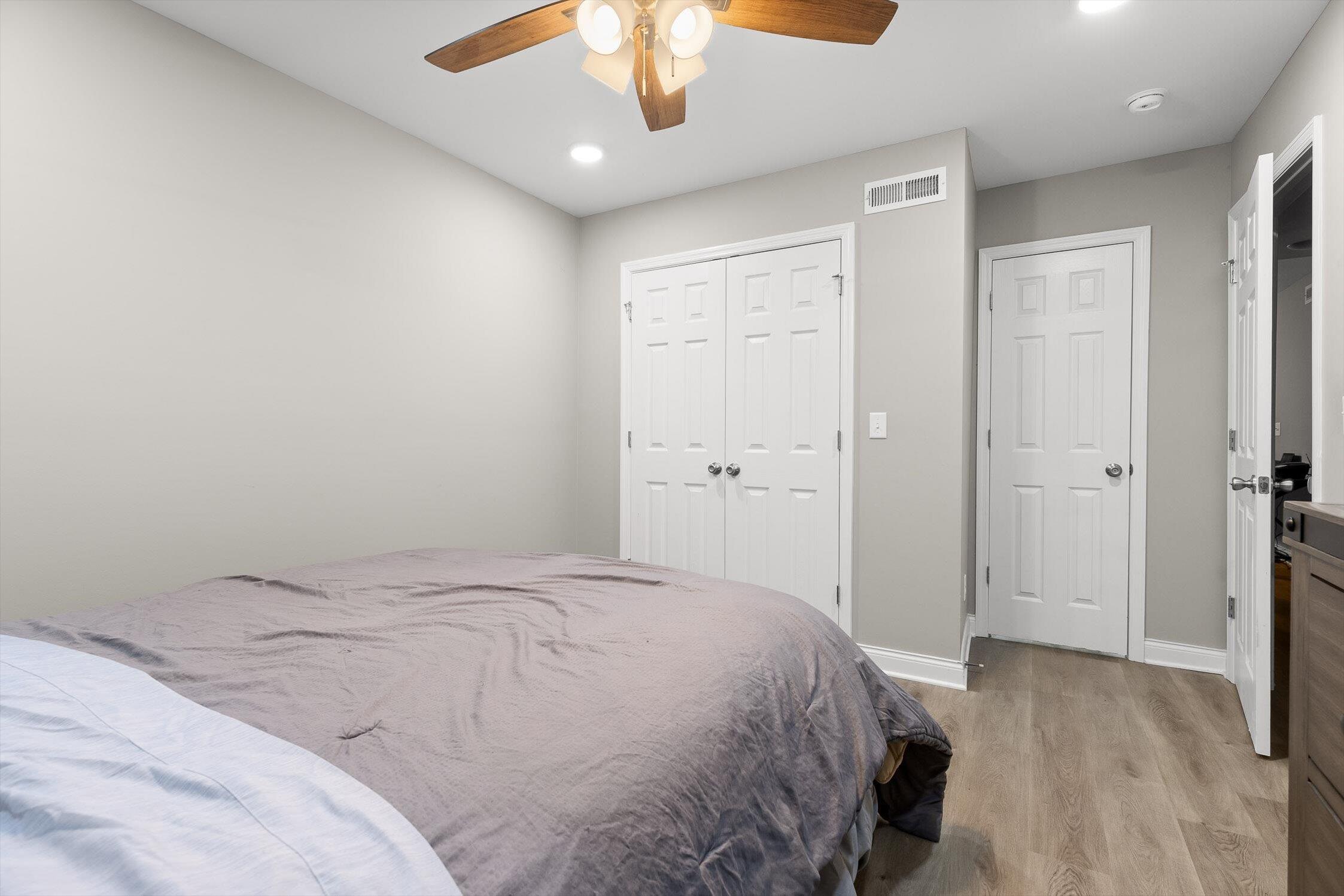 Chattanooga, Tennessee 37405, United States, 2 Bedrooms Bedrooms, ,2 BathroomsBathrooms,Residential,Active,252350