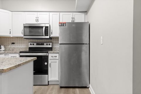 Tiny photo for 900 Mountain Creek Road, Chattanooga, TN 37405 (MLS # 1524936)