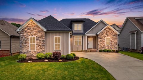 Photo of 2824 Firethorne Lane, Chattanooga, TN 37421 (MLS # 1533296)