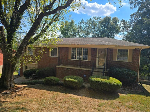 Photo of 548 Las Lomas Drive, Chattanooga, TN 37421 (MLS # 1543833)