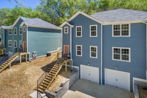 Photo of 1064 E Elmwood Drive, Chattanooga, TN 37405 (MLS # 1526601)