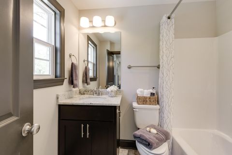 Tiny photo for 1064 E Elmwood Drive, Chattanooga, TN 37405 (MLS # 1526601)