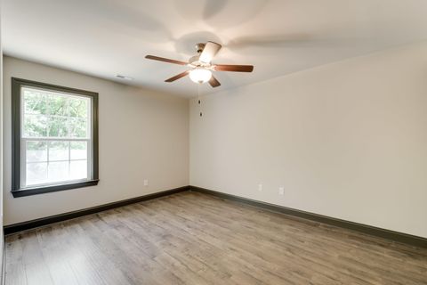 Tiny photo for 1064 E Elmwood Drive, Chattanooga, TN 37405 (MLS # 1526601)