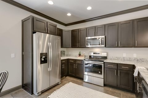 Tiny photo for 1064 E Elmwood Drive, Chattanooga, TN 37405 (MLS # 1526601)