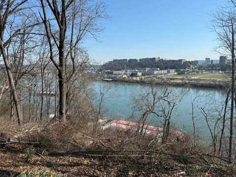 Tiny photo for 414 Dogwood Lane, Chattanooga, TN 37405 (MLS # 1529425)