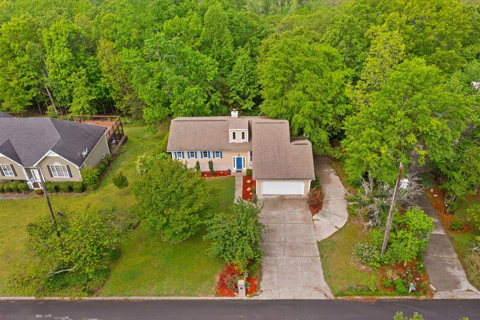 493 Lennox Way, Rocky Face, Georgia image 2