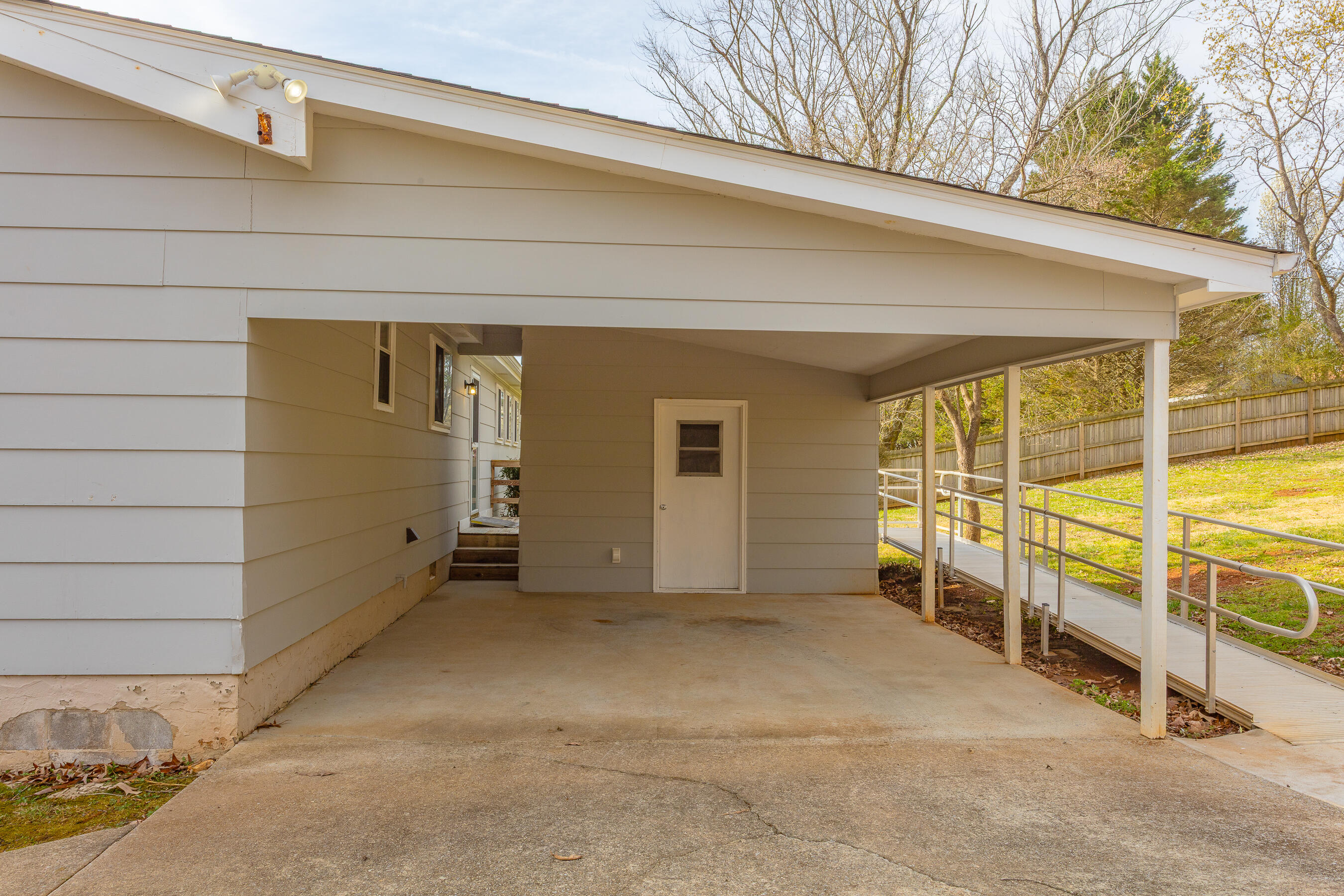 223 Rogers Drive, Ringgold, Georgia image 8