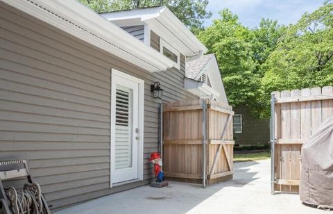 Tiny photo for 1027 Winthrop Street, Chattanooga, TN 37405 (MLS # 1525671)