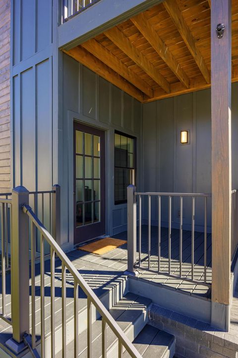 Tiny photo for 28 Sawyer Street, Chattanooga, TN 37405 (MLS # 1528712)