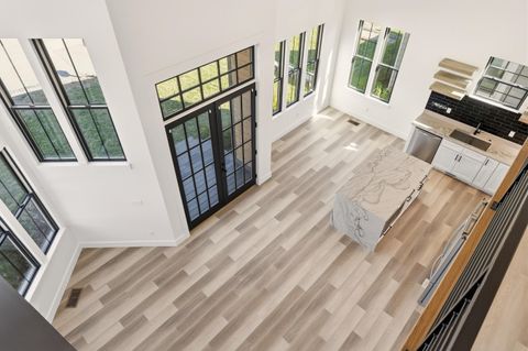 Tiny photo for 28 Sawyer Street, Chattanooga, TN 37405 (MLS # 1528712)