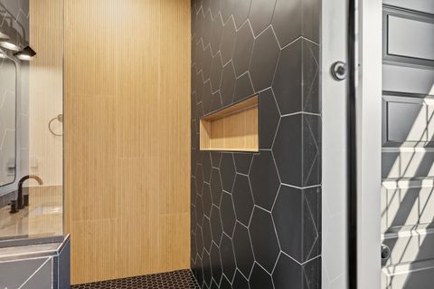 Tiny photo for 28 Sawyer Street, Chattanooga, TN 37405 (MLS # 1528712)