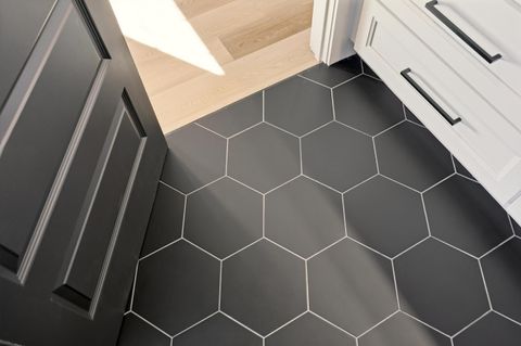 Tiny photo for 28 Sawyer Street, Chattanooga, TN 37405 (MLS # 1528712)