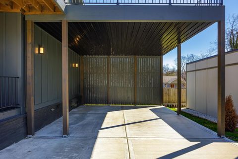 Tiny photo for 28 Sawyer Street, Chattanooga, TN 37405 (MLS # 1528712)