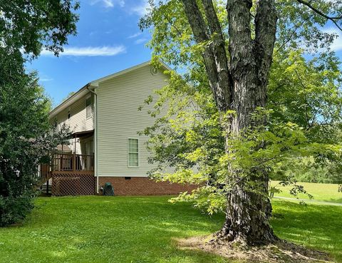 Tiny photo for 814 Sneed Road, Soddy Daisy, TN 37379 (MLS # 1528155)
