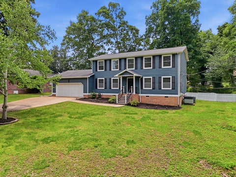 Photo of 9408 Seasons Drive, Chattanooga, TN 37421 (MLS # 1535720) Photo of 9408 Seasons Drive, Chattanooga, TN 37421 (MLS # 1535720)