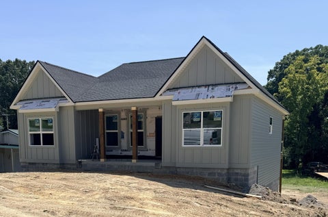 Photo of 211 Alabama Avenue, Rossville, GA 30741 (MLS # 1541933)