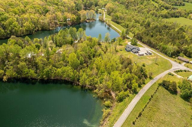 142 Lakeway Drive, Pikeville, Tennessee image 3