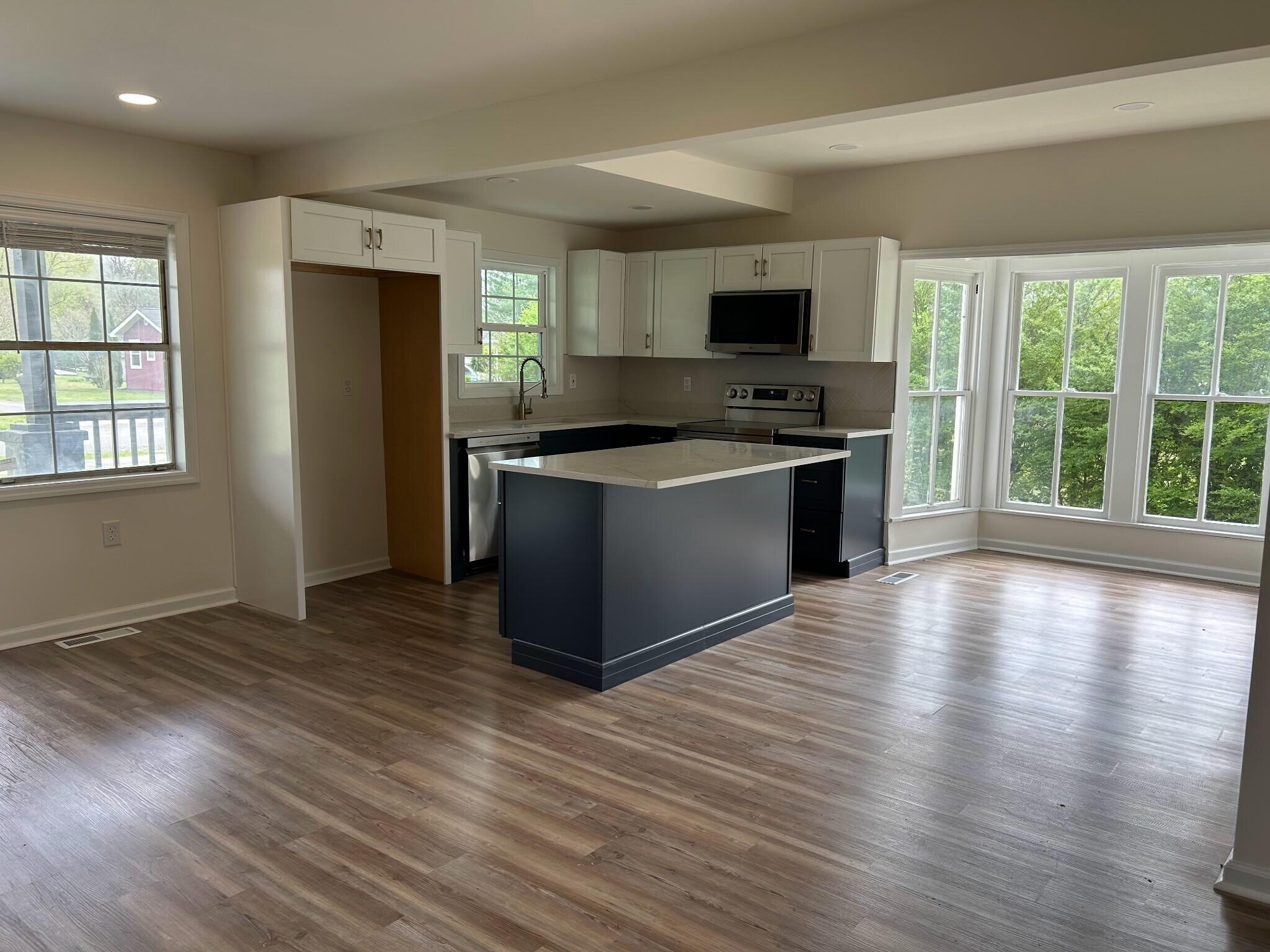 213 Southern College Street