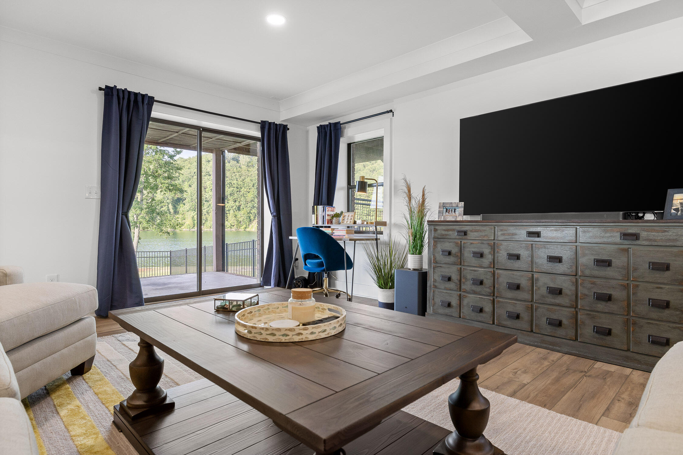 Spring City, Tennessee 37381, United States, 4 Bedrooms Bedrooms, ,4 BathroomsBathrooms,Residential,Active,164960