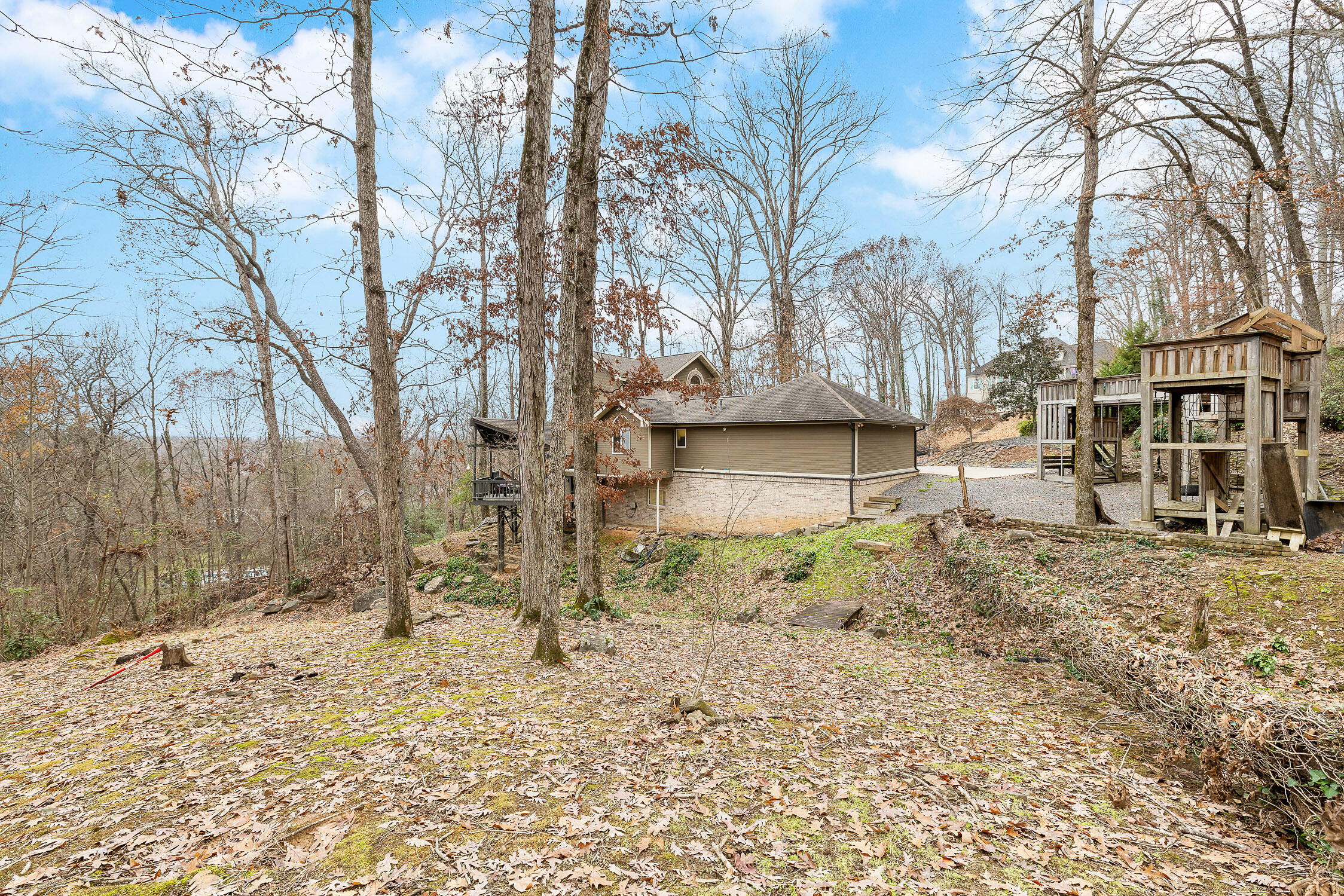 Ooltewah, Tennessee 37363, United States, 4 Bedrooms Bedrooms, ,4 BathroomsBathrooms,Residential,Contingent,23509