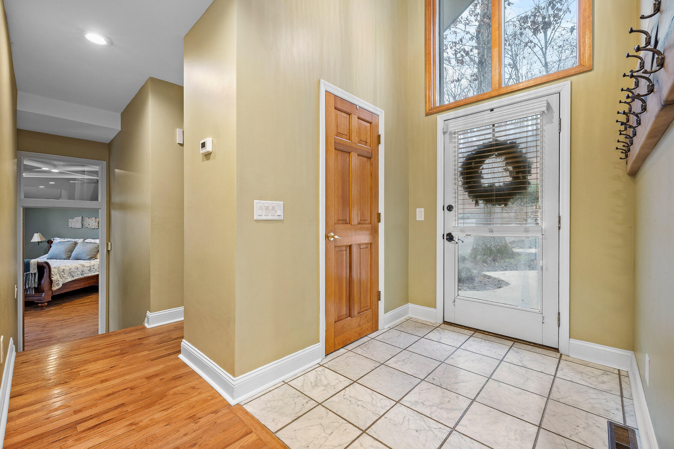 Ooltewah, Tennessee 37363, United States, 4 Bedrooms Bedrooms, ,4 BathroomsBathrooms,Residential,Contingent,23509