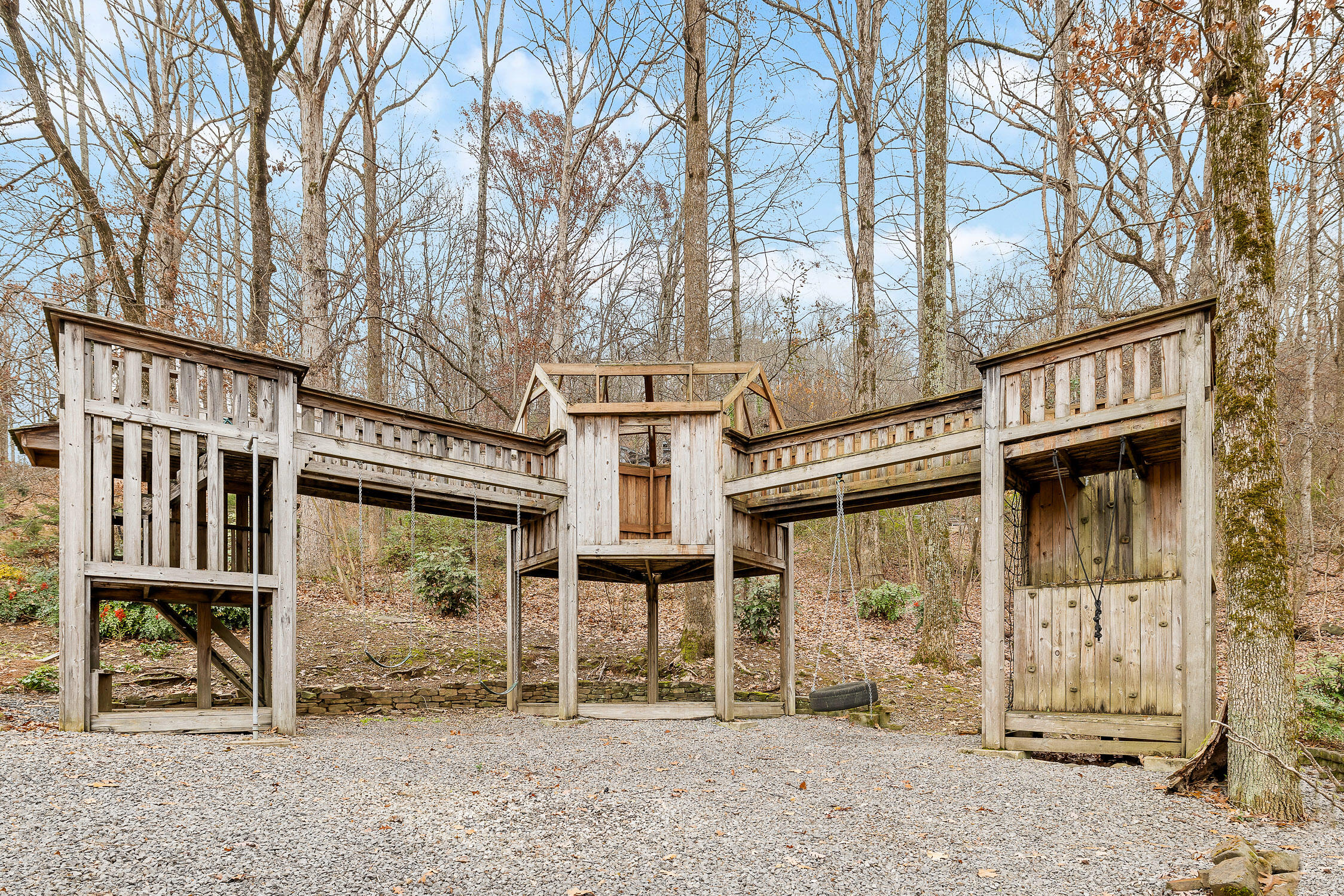 Ooltewah, Tennessee 37363, United States, 4 Bedrooms Bedrooms, ,4 BathroomsBathrooms,Residential,Contingent,23509