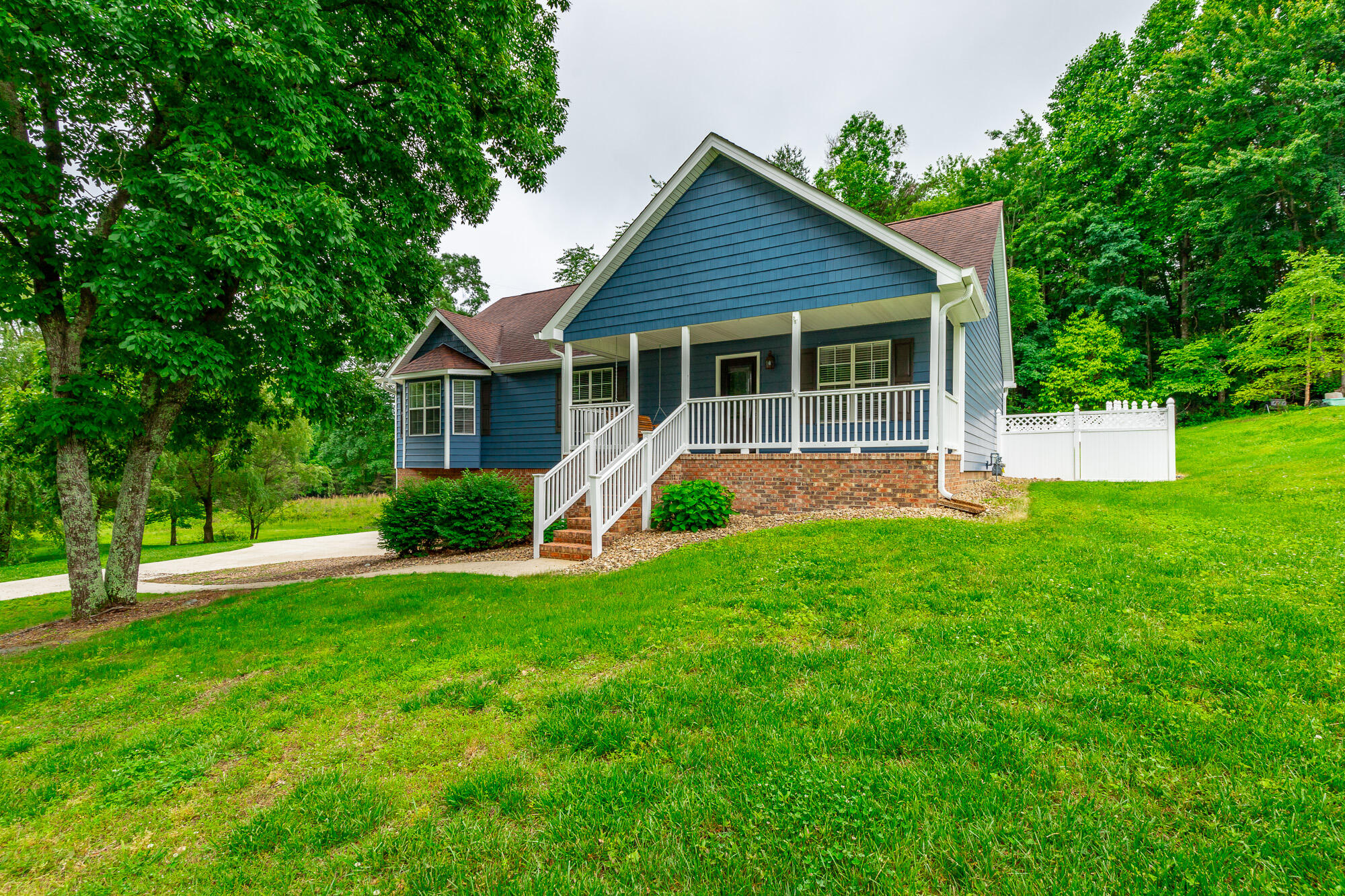 398 Ashley Drive, Soddy Daisy, Tennessee image 3
