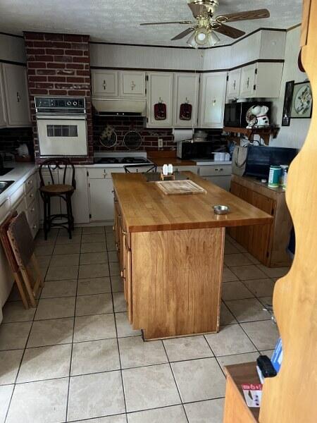 880 Hilltop Drive, Jacksboro, Tennessee image 11
