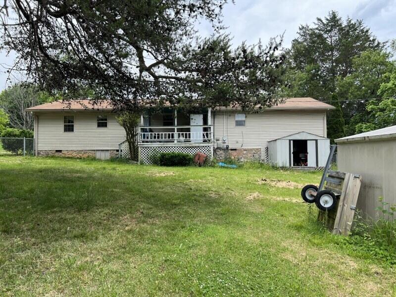 880 Hilltop Drive, Jacksboro, Tennessee image 15